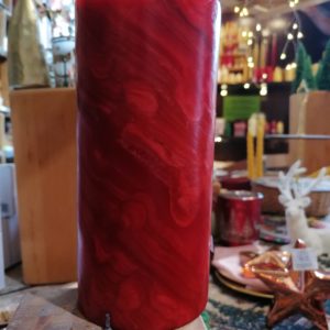 Kerze marmoriert rot